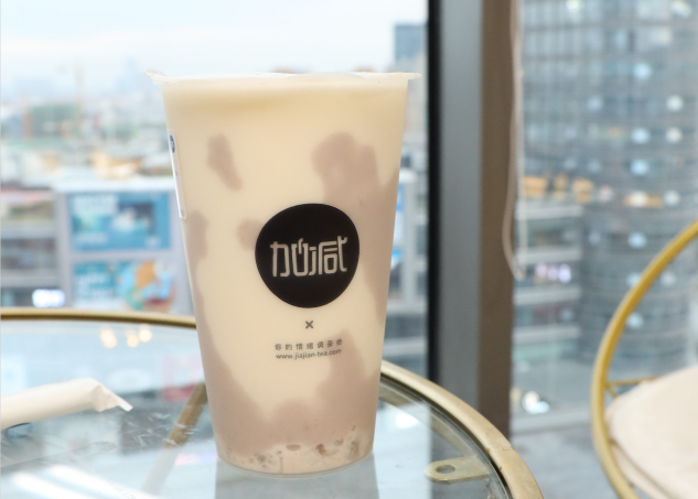 w66平台茶饮：奶茶店营业额的提升可以从哪些方面入手